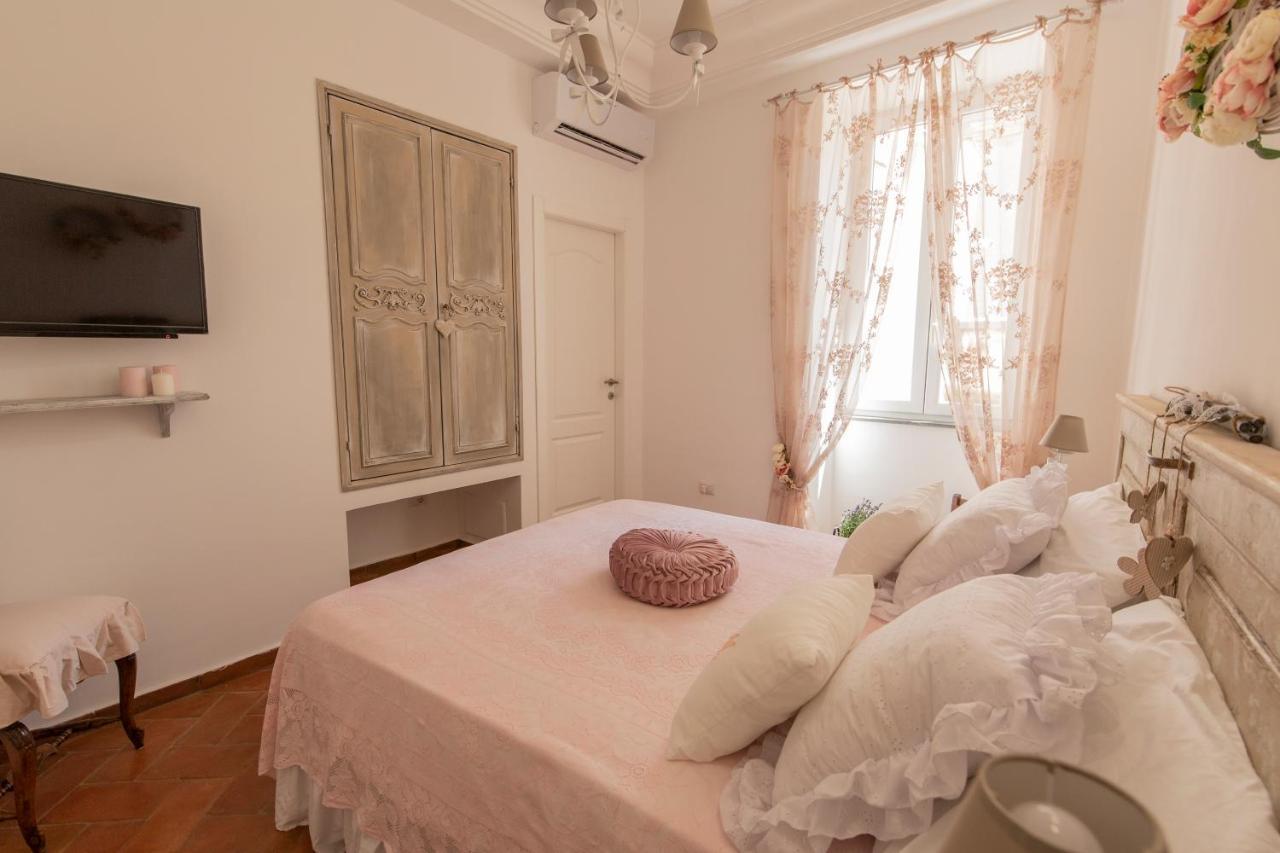 B&B Dimora Mazzarino Naples Exterior photo