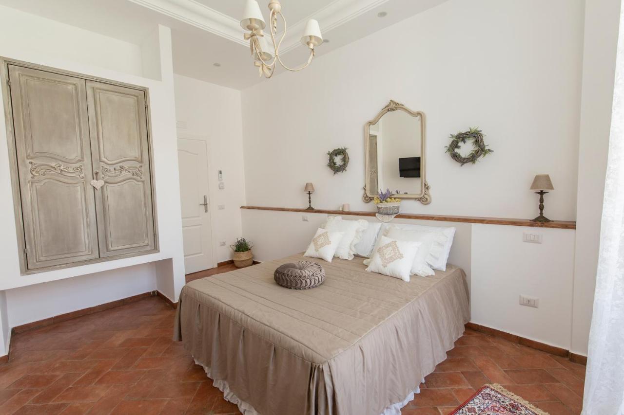 B&B Dimora Mazzarino Naples Exterior photo